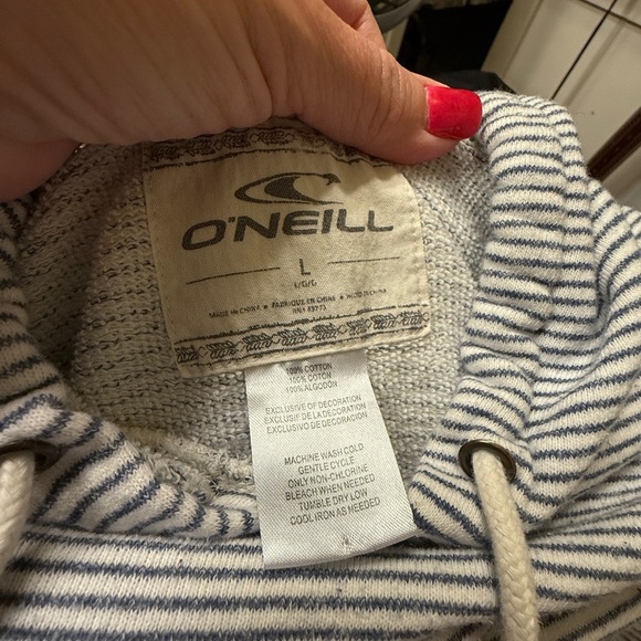 O'Neill Cozy Pull Over Hoodie Women’s Large Striped - Picture 10 of 13